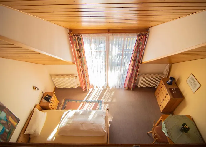 Hotel Gaestehaus Hellmer Neustadt an der Weinstraße